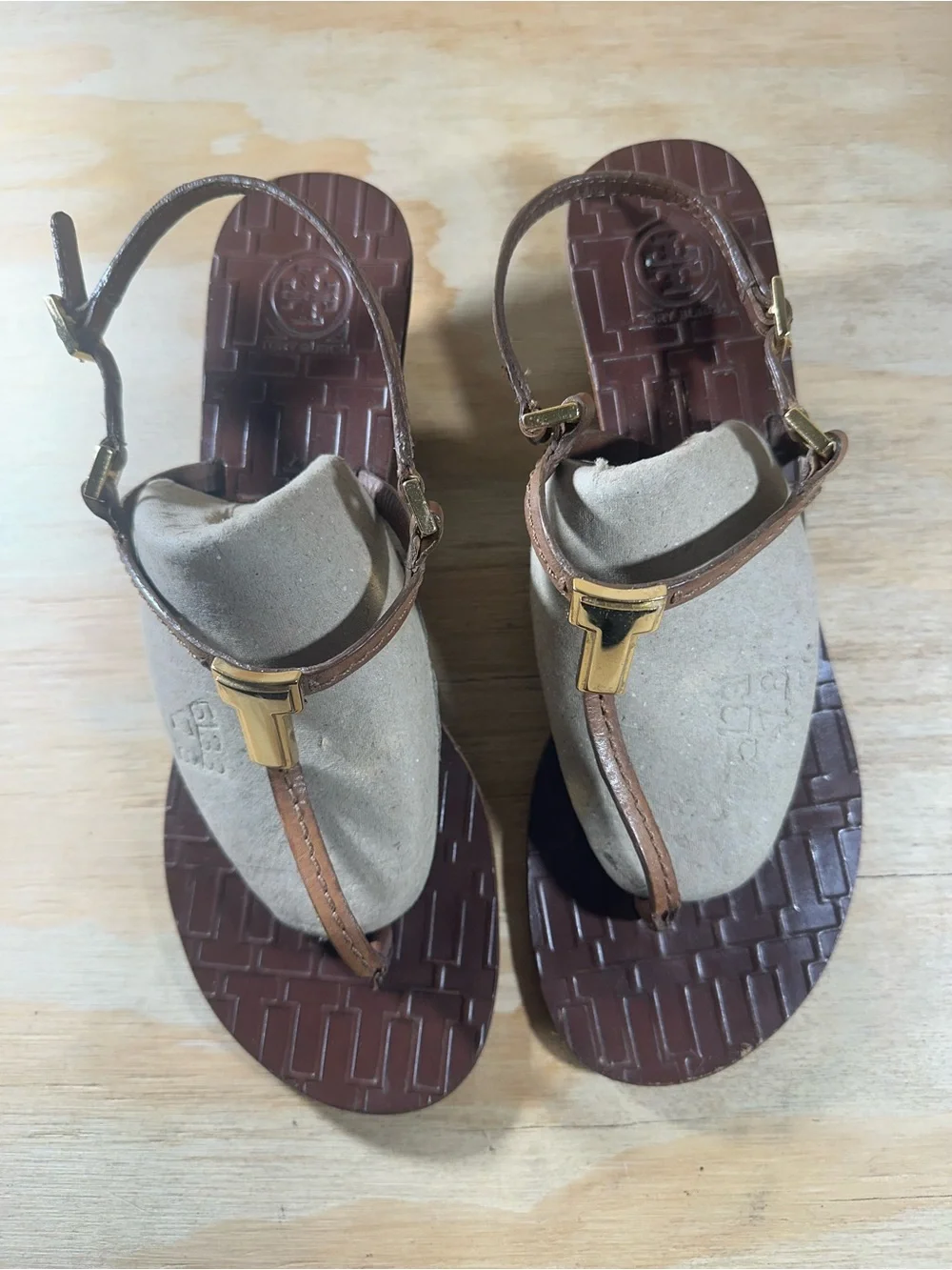 Tory Burch Brown Wedge Sandals with Gold Accents Women’s Size 9